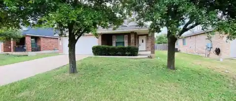 207 GOLDEN GATE DR