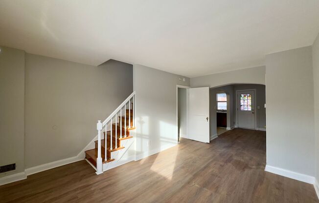 Charming 2 Bedroom/2 Bathroom Townhome in Joseph Lee Neighborhood, Baltimore, MD!