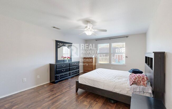 3 beds, 2 baths, $2,200