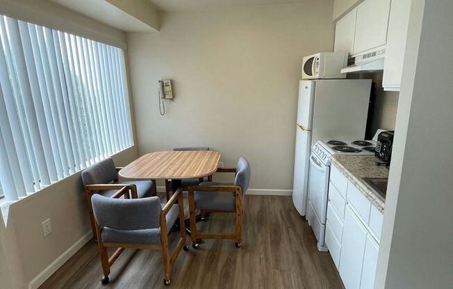 First Hill Apartments