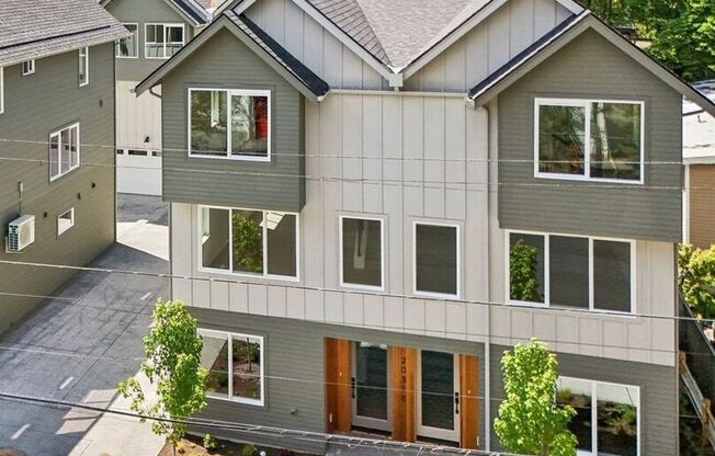 20315 14 AVE NE