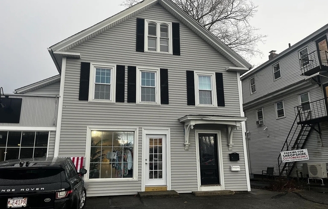 600 MAIN ST