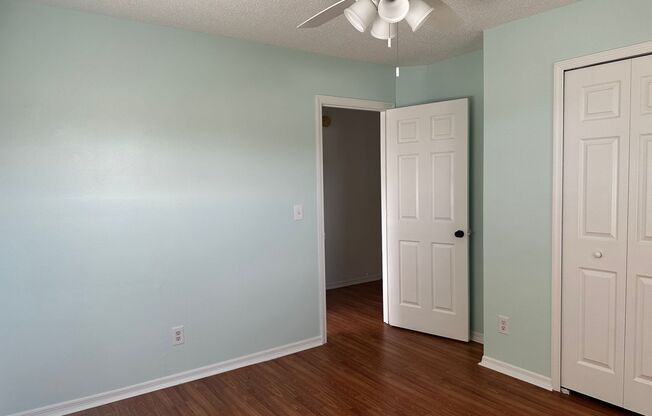 2 beds, 1.5 baths, $1,600