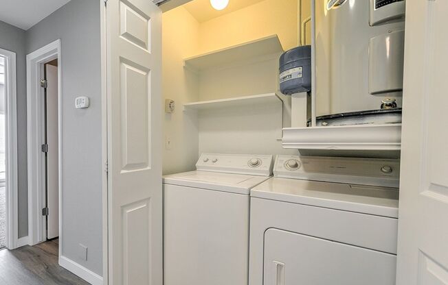 1 bed, 1 bath, 830 sqft, $1,550, Unit 4104