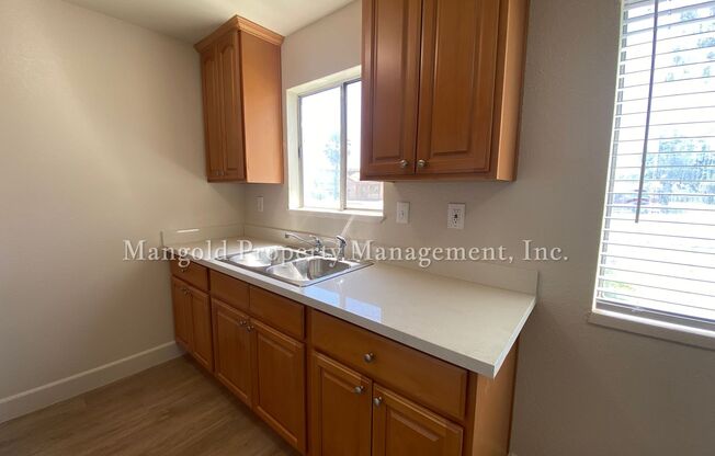 1 bed, 1 bath, 620 sqft, $1,725, Unit 0989-2