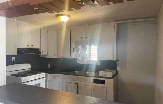 Section 8 Accepted-3-Bedroom Home – 611 Elesa