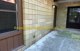 Charming 2 Bedroom, 2 Bath Home Near Veteran’s Park – A Must See!