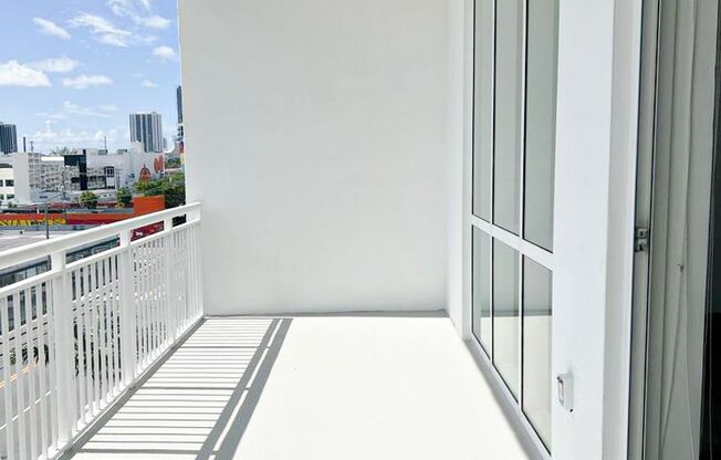 Studio, 1 bath, 800 sqft, $2,800, Unit Unit 403