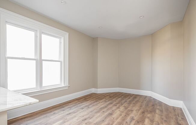 1 bed, 1 bath, 800 sqft, $1,500, Unit 104
