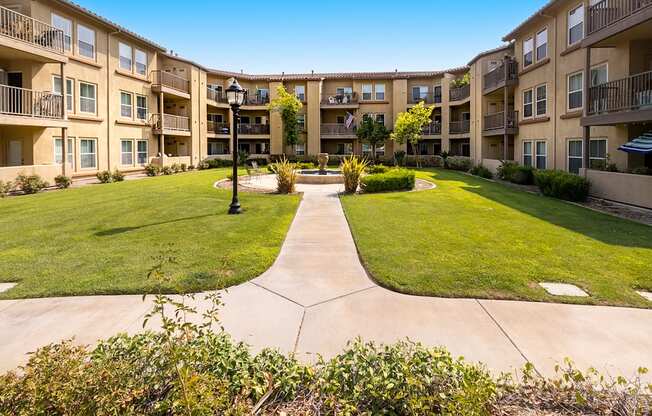 Courtyard and fountain at 55+ FountainGlen Stevenson Ranch, California, 91381