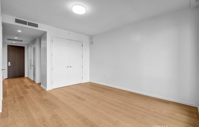 Studio, 1 bath, 514 sqft, $2,700, Unit 1818