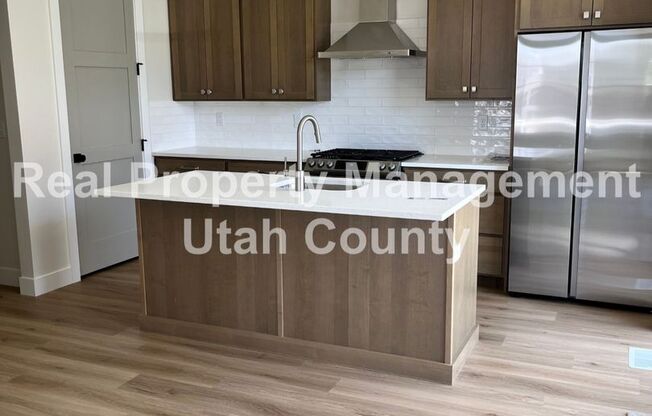 New lower Price! Brand New Home in Heber