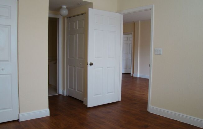 LARGEST 2 BEDROOM IN CORAL SPRINGS Low Move In Costs + Same Day Approval
