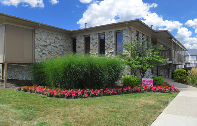 1 bed, 1 bath, 780 sqft, $918, Unit 05 - 510