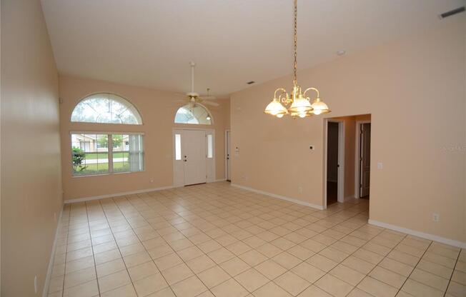 14 BUNKER KNLS LN