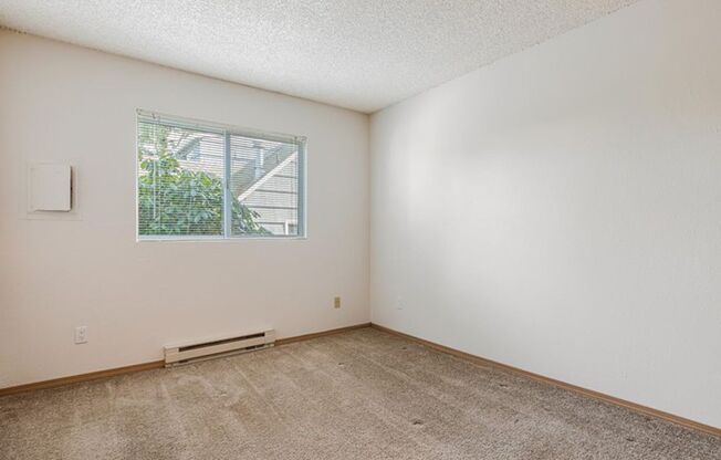 1 bed, 1 bath, 547 sqft, $1,350, Unit 4