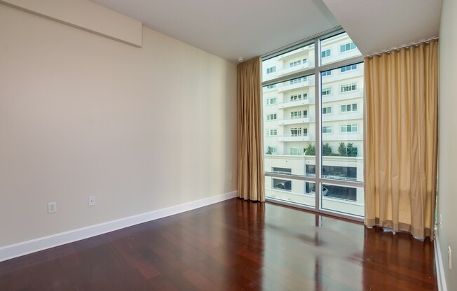 2 beds, 2 baths, $2,995, Unit Unit 621