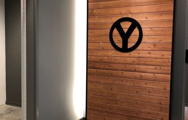 2 beds, 2 baths, 1,292 sqft, $2,695, Unit 416