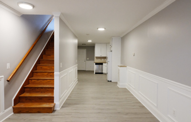 102 S CARROLLTON AVE