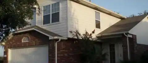 1811 RALPH C CRAIG LN