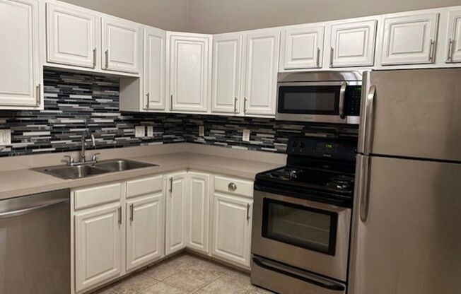 1 bed, 1 bath, 630 sqft, $1,269, Unit 849