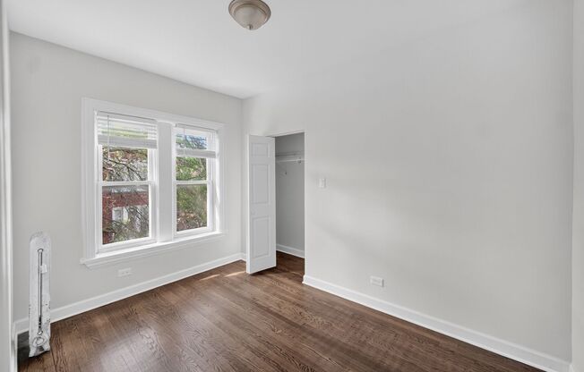 3 beds, 2 baths, 1,250 sqft, $2,600, Unit 6585-3