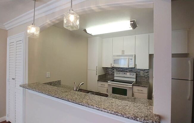 1 bed, 1 bath, 660 sqft, $2,695, Unit 117