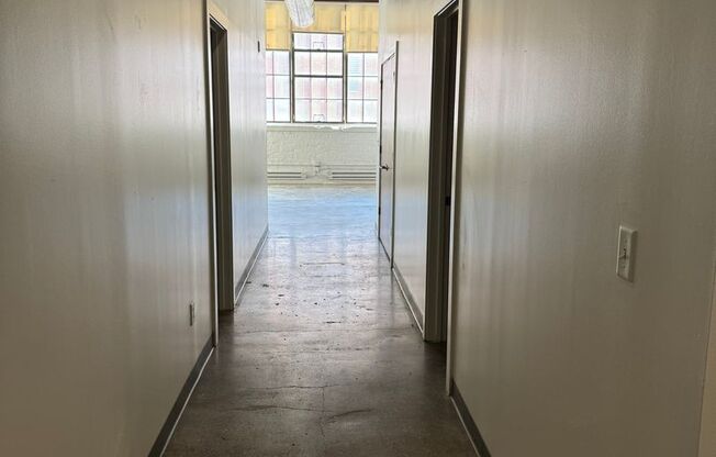 2 beds, 1 bath, 1,450 sqft, $1,295, Unit 035