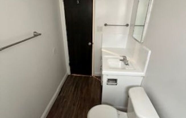 1 bed, 1 bath, $1,825, Unit 4826B