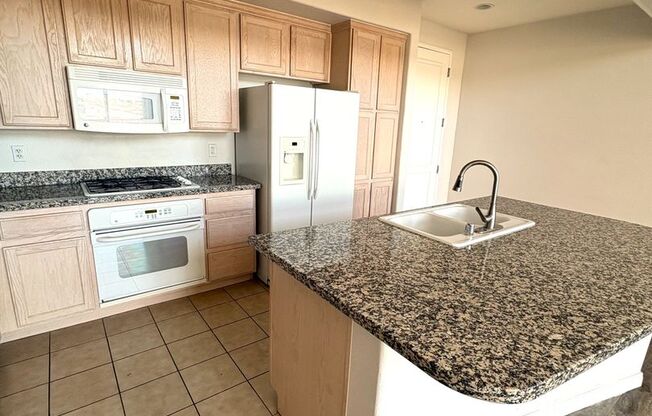 Beautiful, 2 story penthouse loft at the Manhattan condos on the south strip.