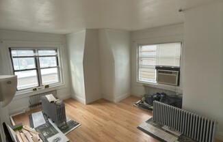 91 Westland Ave