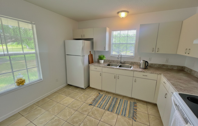 Live the Sanford Life | Move-In Ready at 3200 Hughey