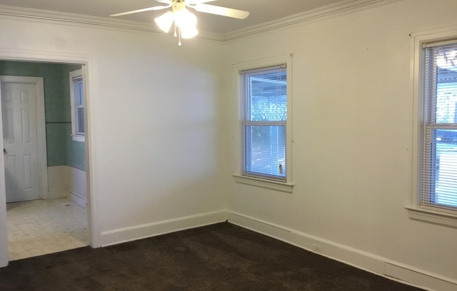 3 beds, 1 bath, $1,395