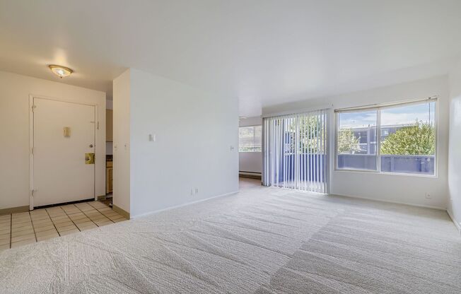 1 bed, 1 bath, 830 sqft, $1,495, Unit Unit 206