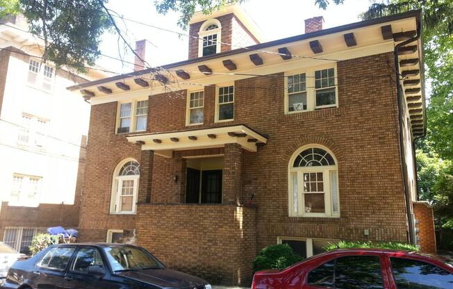 120 Linden &amp; Meade