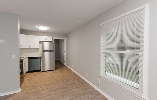 1 bed, 1 bath, 600 sqft, $1,349