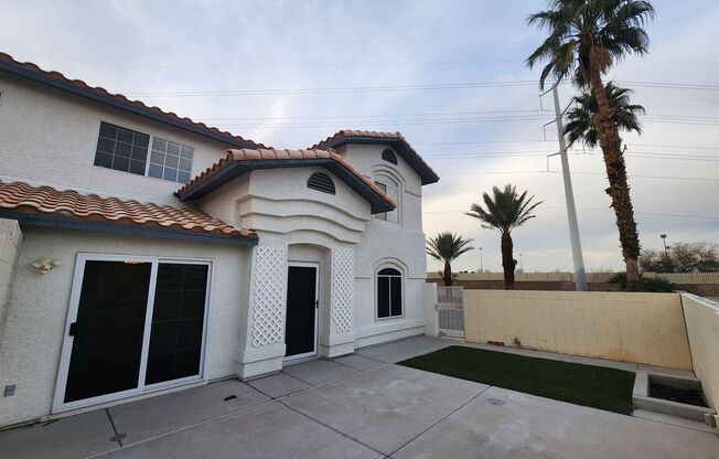 Modern Comfort in the Heart of Summerlin!