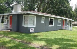 1 Bedroom 1 Bath duplex in Orlando for RENT!