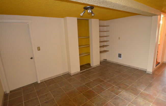 1140 Shorewood | Goodman