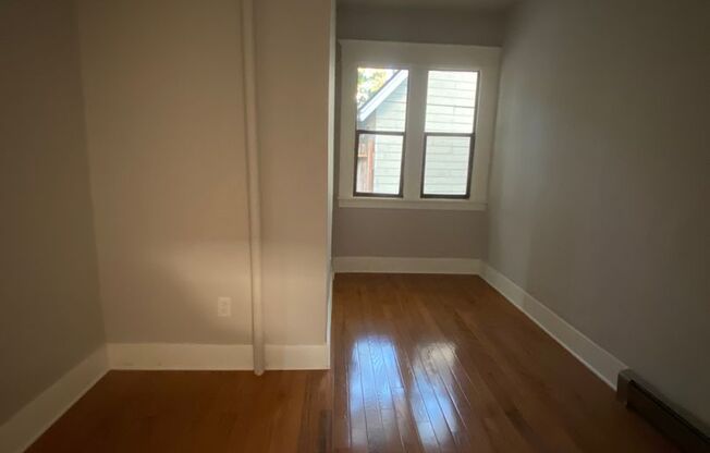 1 bed, 1 bath, 600 sqft, $1,995, Unit 10