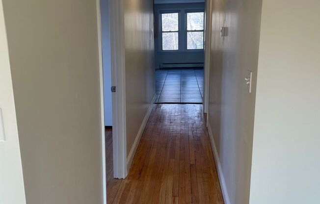 Freshly Painted 2 bedroom 3rd Fl apartment