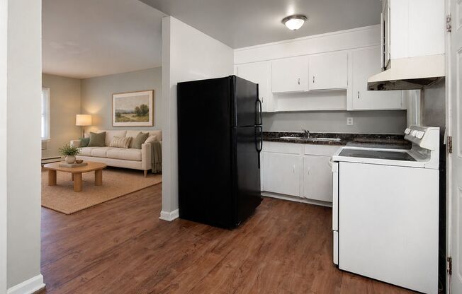 2 beds, 1.5 baths, 900 sqft, $1,200, Unit 3807-3
