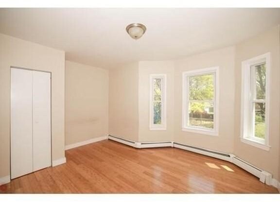 23 Pine St