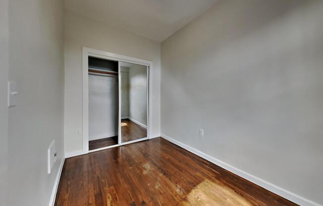 Gallery Photo 6
