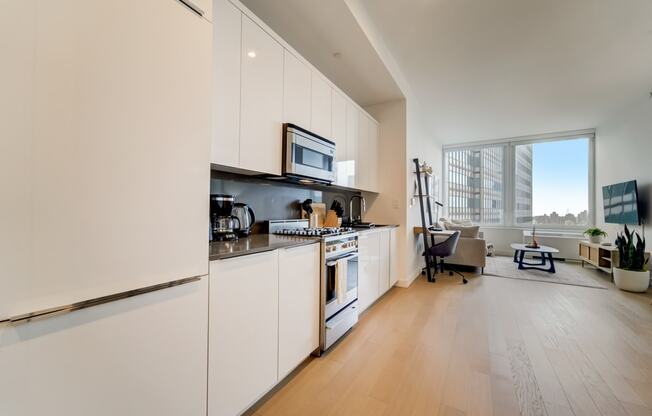 1 bed, 1 bath, $4,995, Unit 1812