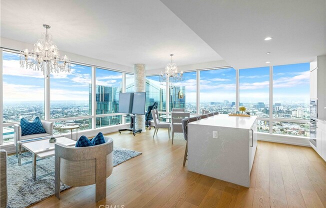 2 beds, 2 baths, 1,309 sqft, $7,000, Unit 4111