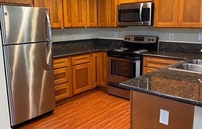 1 bed, 1 bath, 700 sqft, $1,750, Unit 139