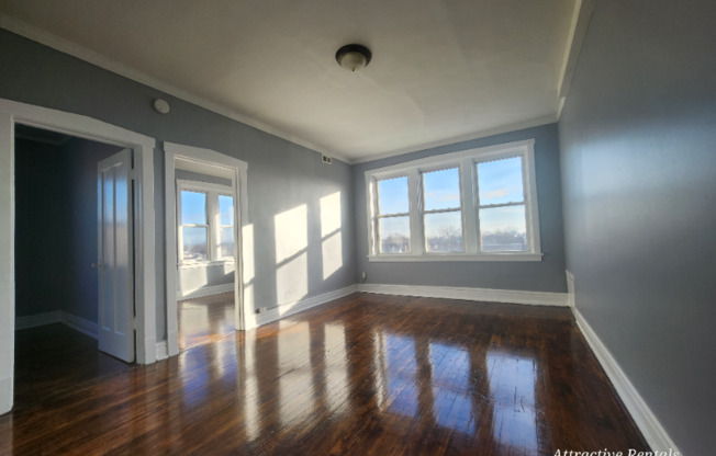 1160 S MASON