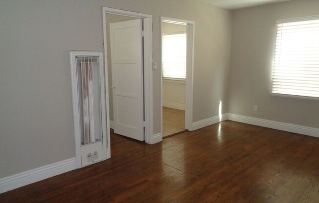 922 E. 2nd St.