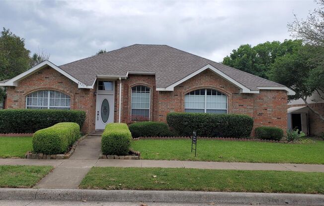 Cozy Three Bedroom Home in McKinney